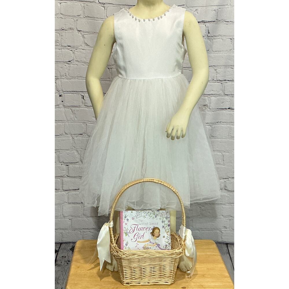 Shein Flower Girl Dress with Wicker Basket and Book (Size 4Y)